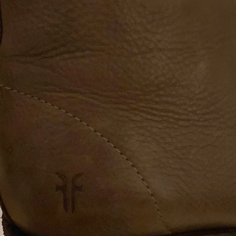 Frye tie up ankle bootie size 6.5 - Picture 6 of 6